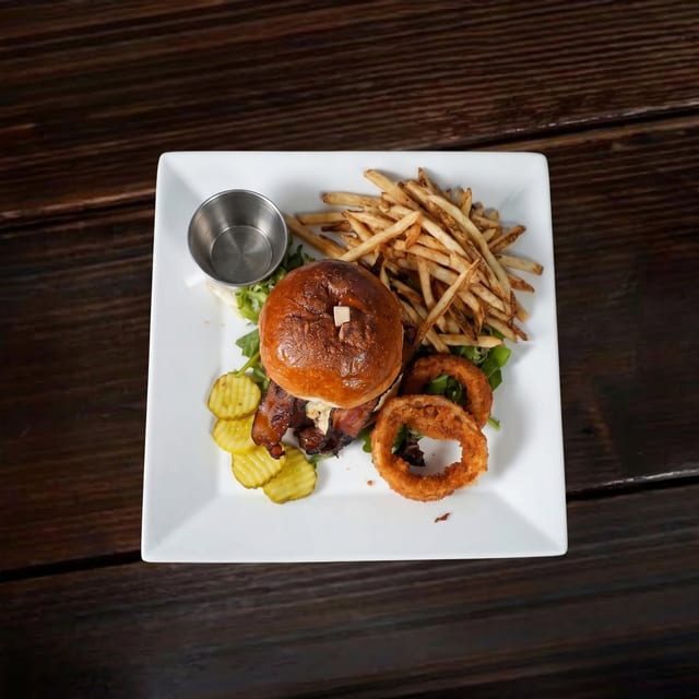 Bacon & Blue Burger.